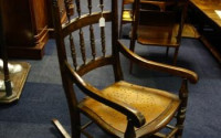 Antieke Meubelen, Antieke stoelen