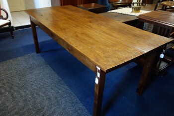 Engelse Country tafel - MR3913-1.JPG