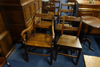 Engelse "Welsh" stoelen set van 6 met 1 armstoel erbij - MR3981a.JPG