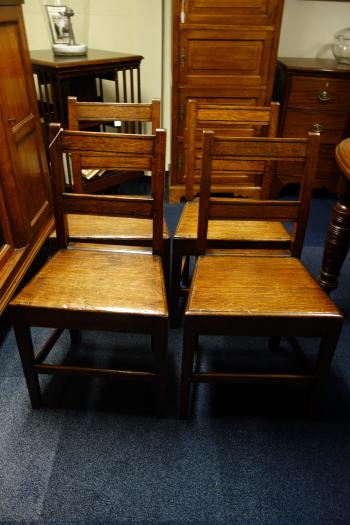 Engelse set van 4 "Welsh" stoelen - MR3863-1.JPG
